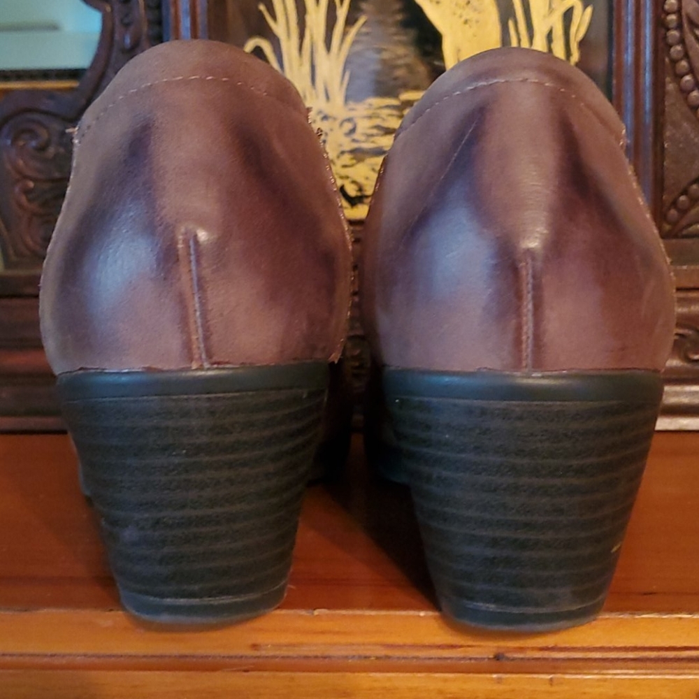Booties - Picture 3 of 5